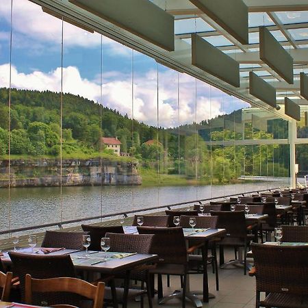 Hotel Les Rives Du Doubs 레브레네 외부 사진