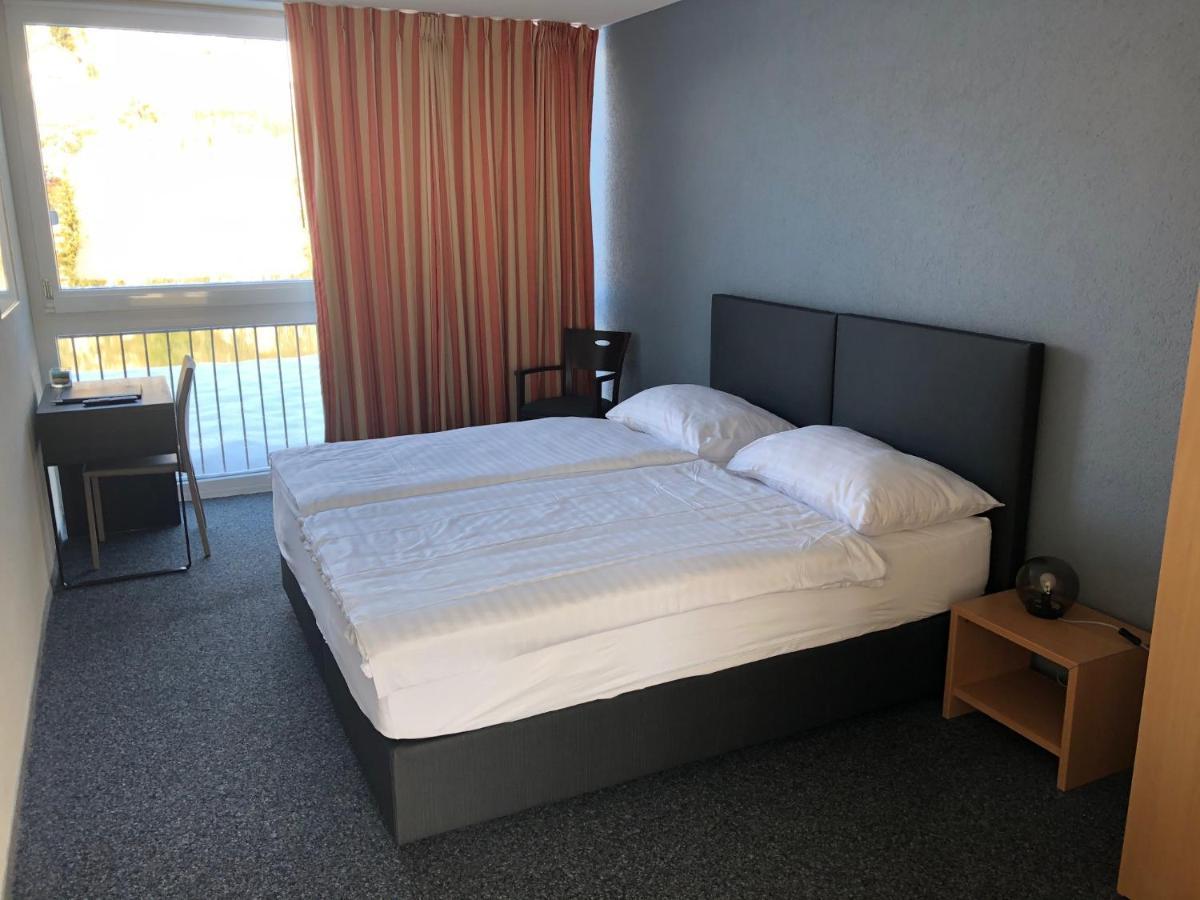 Hotel Les Rives Du Doubs 레브레네 외부 사진