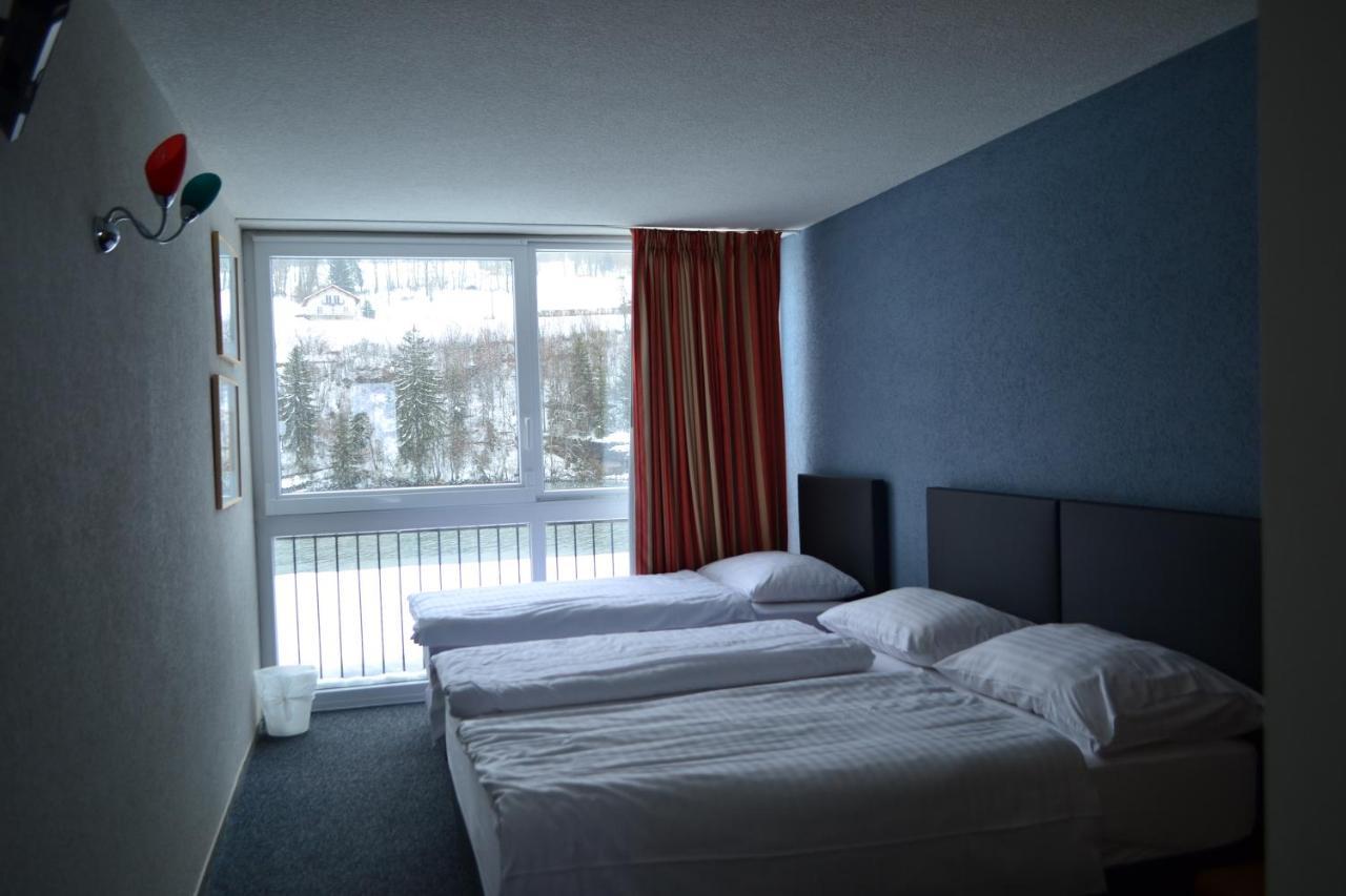 Hotel Les Rives Du Doubs 레브레네 외부 사진