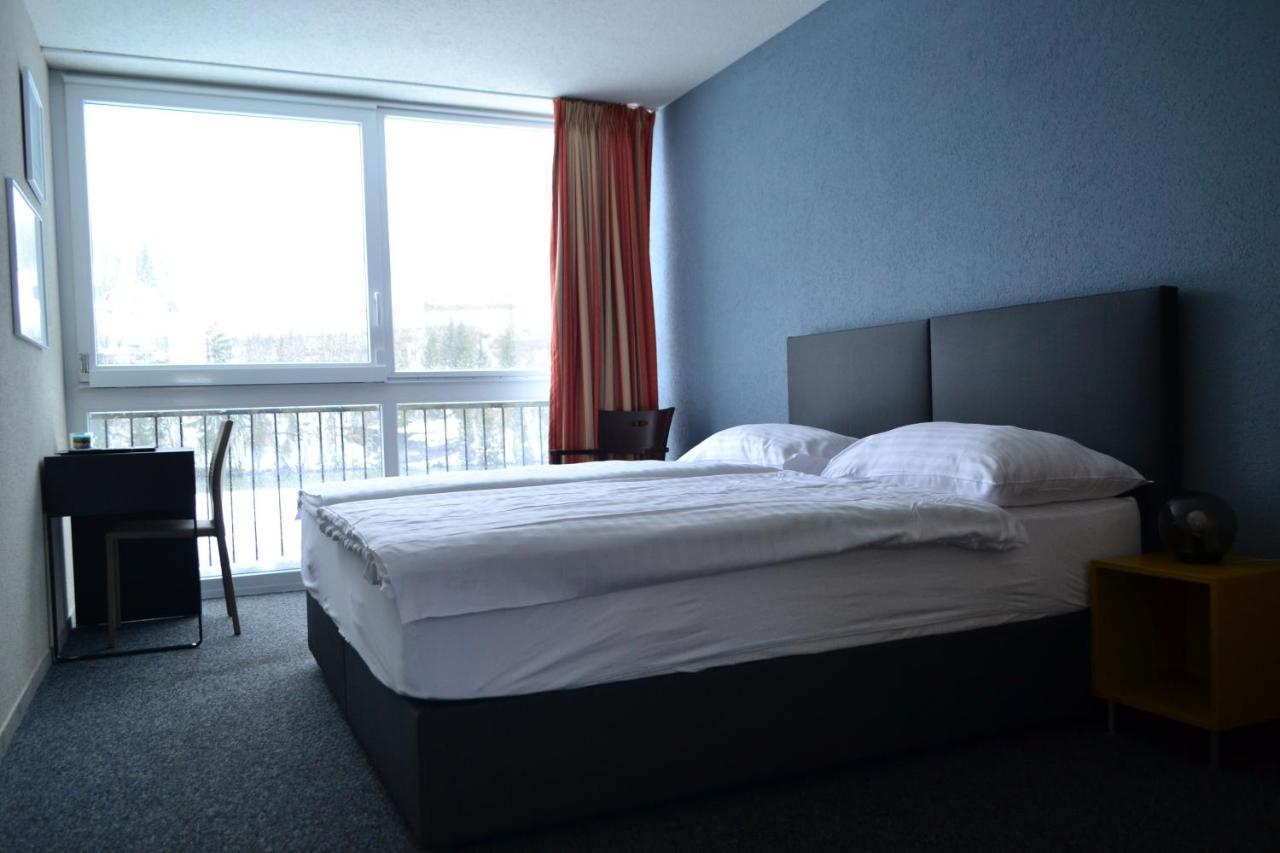 Hotel Les Rives Du Doubs 레브레네 외부 사진